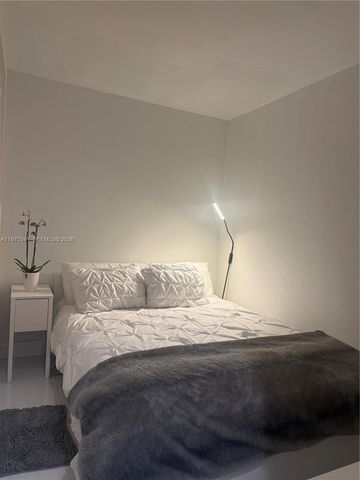 1390 Ocean Dr 304, Miami Beach, FL 33139