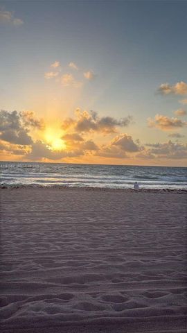 1390 Ocean Dr 304, Miami Beach, FL 33139