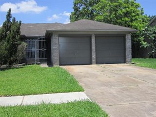 1142 Mossridge Drive, Missouri City, TX 77489