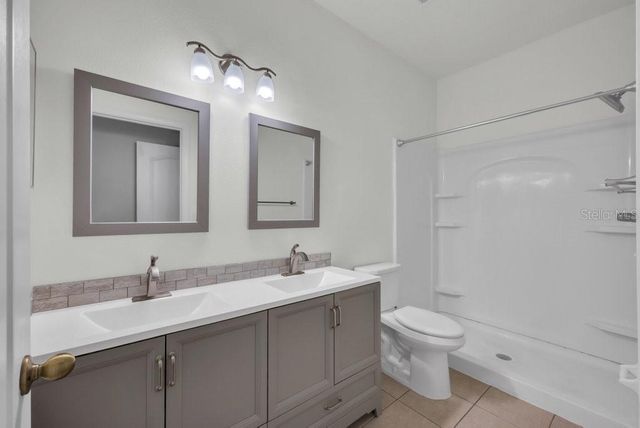 15844 FISHHAWK FALLS DRIVE, Lithia, FL 33547