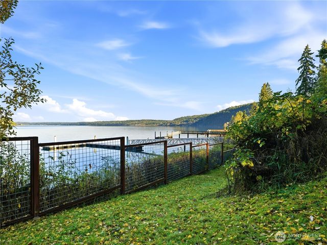 813 Fairmount Road, Port Townsend, WA 98368