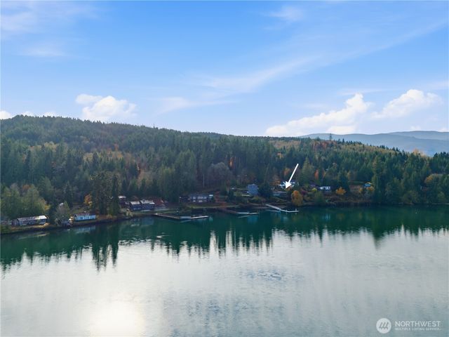 813 Fairmount Road, Port Townsend, WA 98368