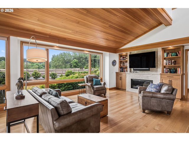 24362 Sw BAKER Rd, Sherwood, OR 97140