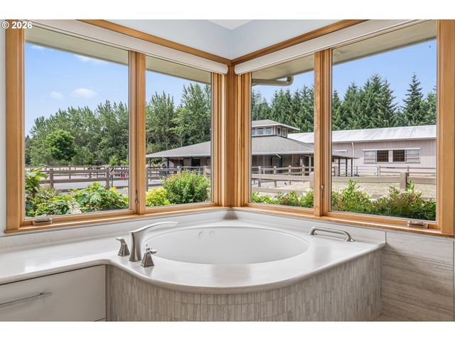 24362 Sw BAKER Rd, Sherwood, OR 97140