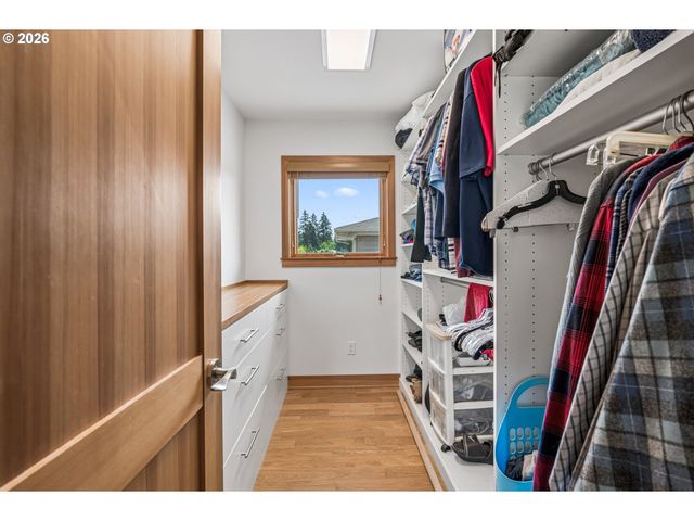 24362 Sw BAKER Rd, Sherwood, OR 97140