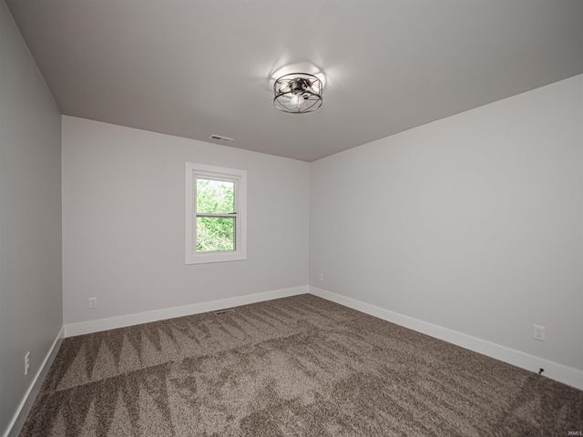 11120 SR 57 Road, Evansville, IN 47725