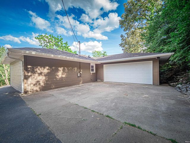 11120 SR 57 Road, Evansville, IN 47725