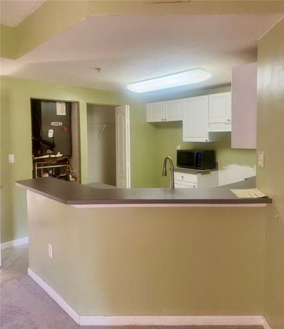5060 Fairways Circle F202, Vero Beach, FL 32967