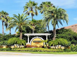 5060 Fairways Circle F202, Vero Beach, FL 32967
