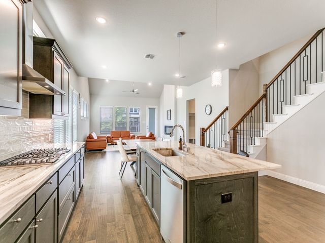 8443 Wild Rye Road, Frisco, TX 75035