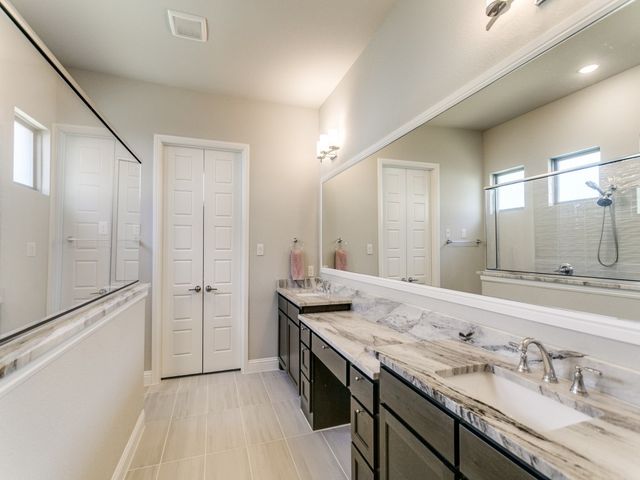 8443 Wild Rye Road, Frisco, TX 75035