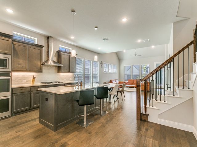 8443 Wild Rye Road, Frisco, TX 75035