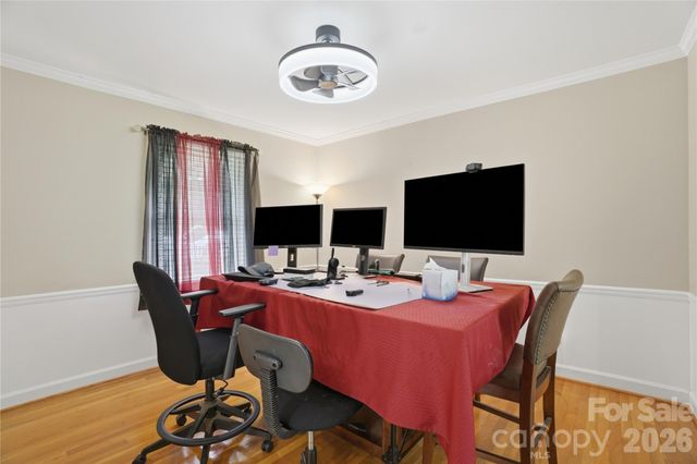 6419 Pencade Lane, Charlotte, NC 28215