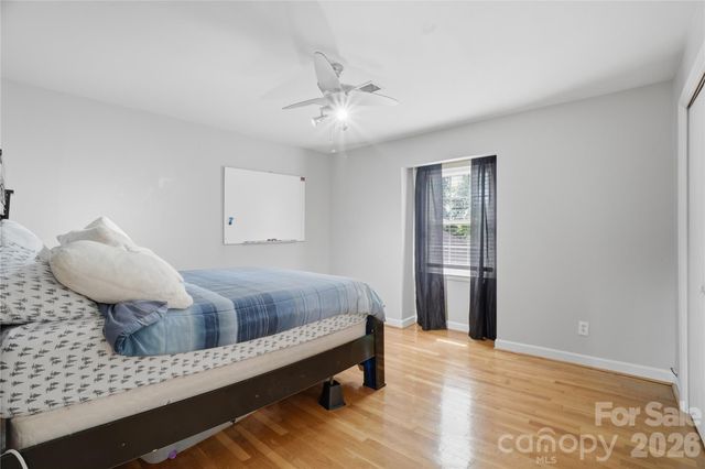 6419 Pencade Lane, Charlotte, NC 28215