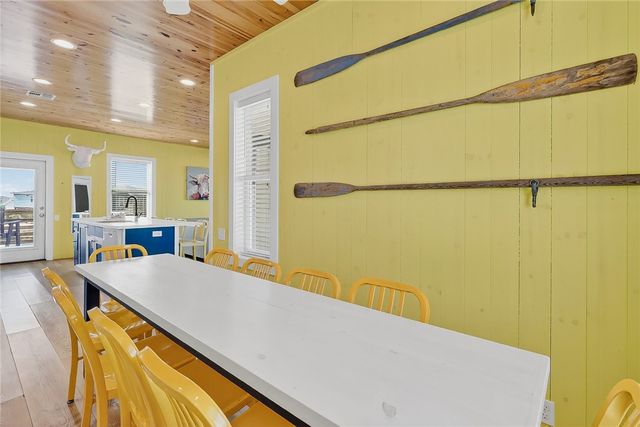 2727 S 11th St 26, Port Aransas, TX 78373