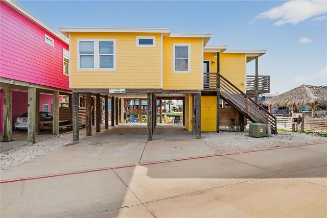 2727 S 11th St 26, Port Aransas, TX 78373