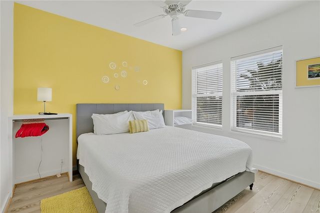 2727 S 11th St 26, Port Aransas, TX 78373