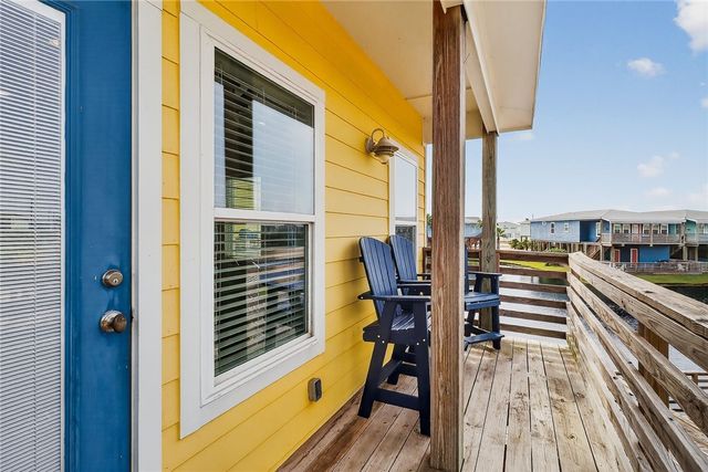 2727 S 11th St 26, Port Aransas, TX 78373