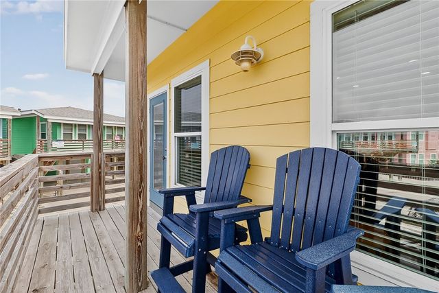 2727 S 11th St 26, Port Aransas, TX 78373