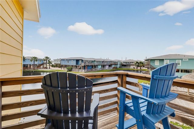 2727 S 11th St 26, Port Aransas, TX 78373