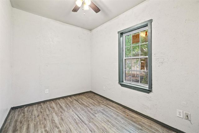 420 N Barker Avenue, El Reno, OK 73036