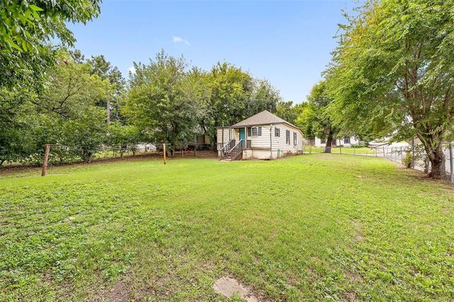 420 N Barker Avenue, El Reno, OK 73036