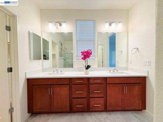 5350 Sotto Way, Antioch, CA 94531