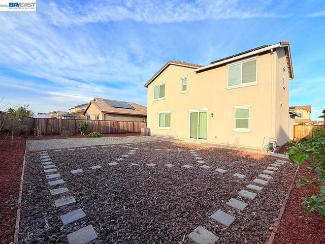 5350 Sotto Way, Antioch, CA 94531