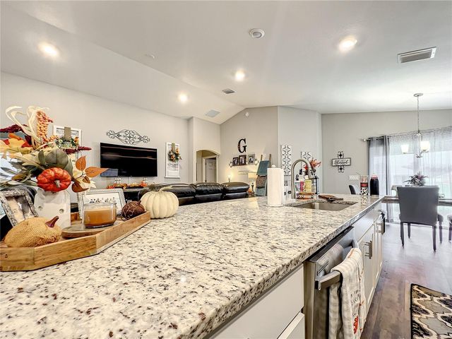 5541 SE 92ND STREET, Ocala, FL 34480