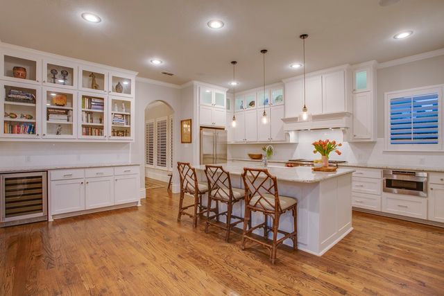 3978 Davila Drive, Dallas, TX 75220