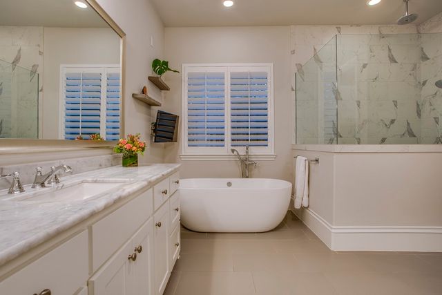 3978 Davila Drive, Dallas, TX 75220