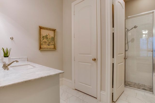 3978 Davila Drive, Dallas, TX 75220