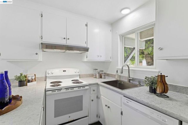 7359 7361 Glenoaks Way, Dublin, CA 94568