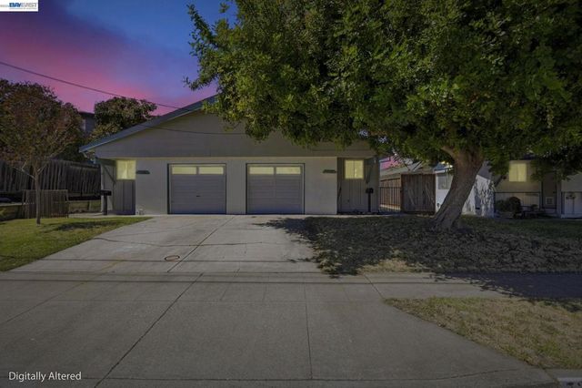 7359 7361 Glenoaks Way, Dublin, CA 94568