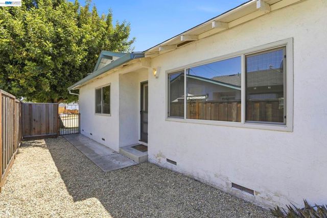 7359 7361 Glenoaks Way, Dublin, CA 94568
