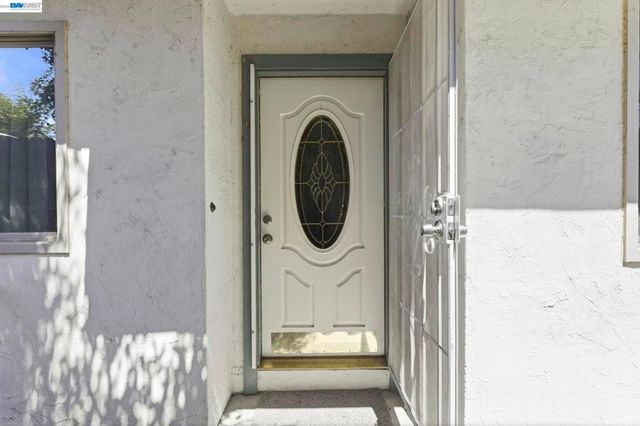 7359 7361 Glenoaks Way, Dublin, CA 94568