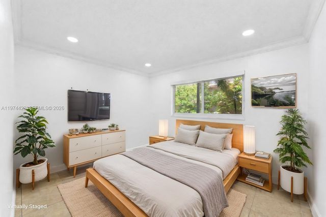 7700 Camino Real D202, Miami, FL 33143