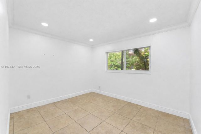 7700 Camino Real D202, Miami, FL 33143