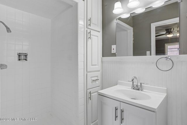 5863 Canton Park Drive, Jackson, MS 39211