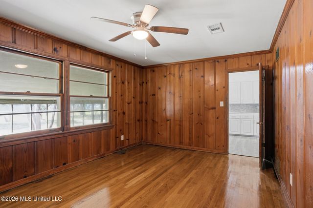 5863 Canton Park Drive, Jackson, MS 39211