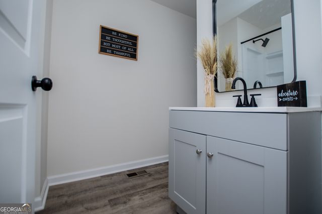 6350 Executive Drive, Winston, GA 30187