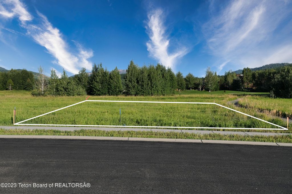 111 CLUFF Lane, Victor, ID 83455 photo 4