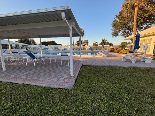 2700 W Golf Boulevard 146, Pompano Beach, FL 33064