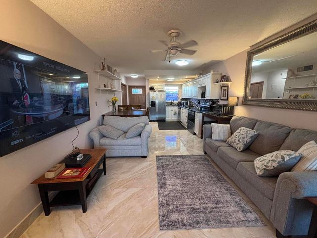 2700 W Golf Boulevard 146, Pompano Beach, FL 33064