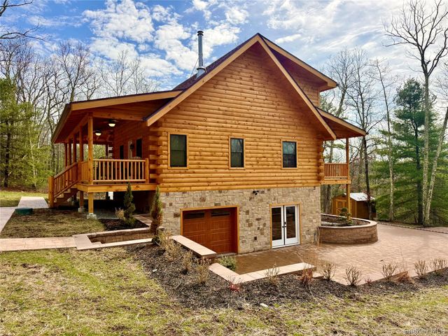 41 Upper Lumber Road, Glen Spey, NY 12737