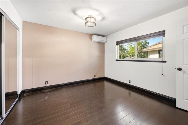 18572 Estrada Pl, Grass Valley, CA 95949