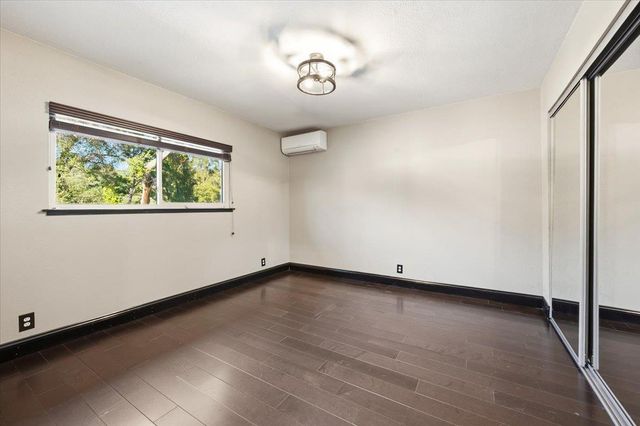 18572 Estrada Pl, Grass Valley, CA 95949