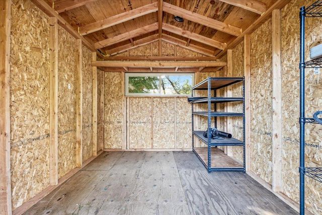 18572 Estrada Pl, Grass Valley, CA 95949