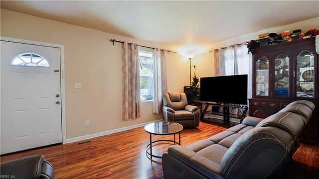 2614 Keller AVE, Norfolk, VA 23509