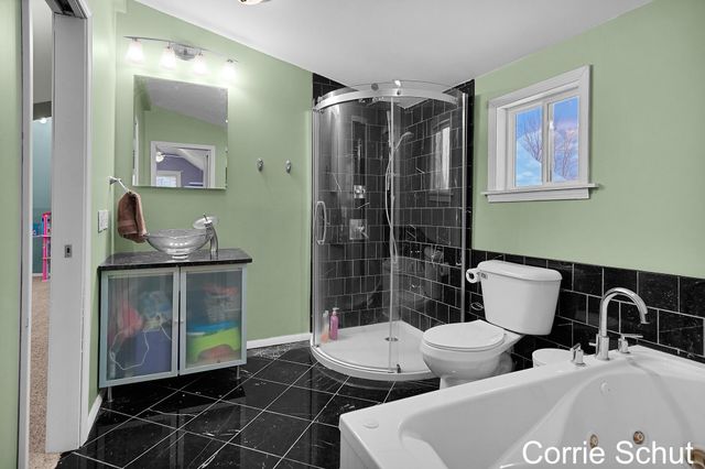 9105 Port Sheldon Street, Blendon Twp, MI 49464